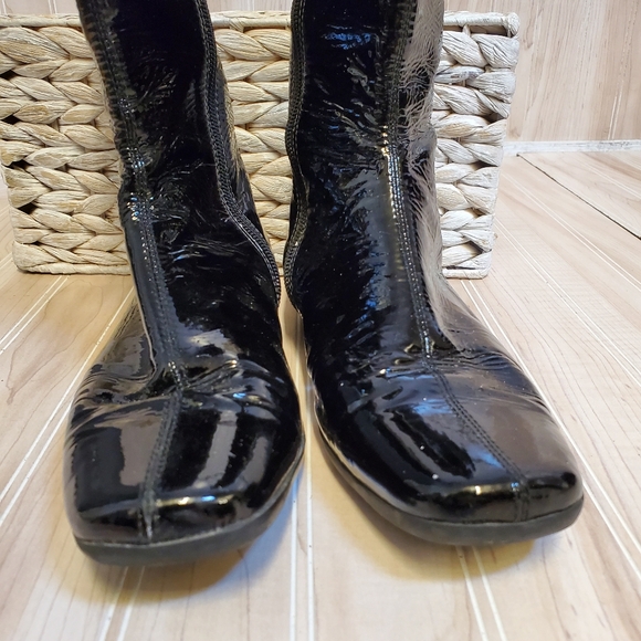 Coach Trystan Boots Womens 7M Black Soft Patent Leather Calf Flat - Picture 3 of 5